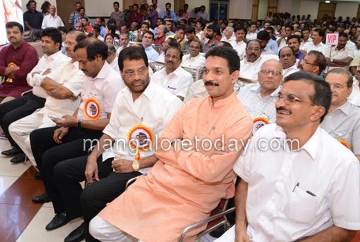 Minister Ananth Kumar lauds Central govt 1